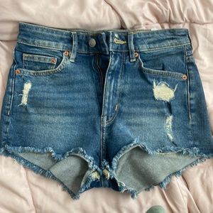 H&M denim shorts size 4